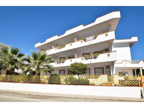 Holiday apartment in Martinsicuro from £32 per night