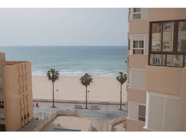 Holiday apartment in Cádiz from £62 per night