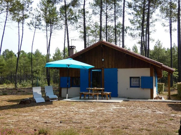 Holiday home in Luxey from £54 per night