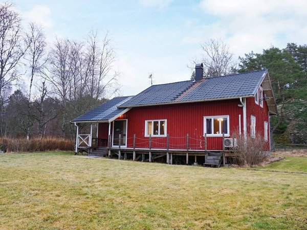 Holiday home in Lur from £37 per night