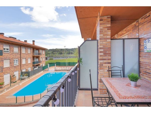 Holiday apartment in Zestoa from £86 per night