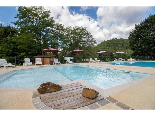 Camping in Dordogne from £38 per night