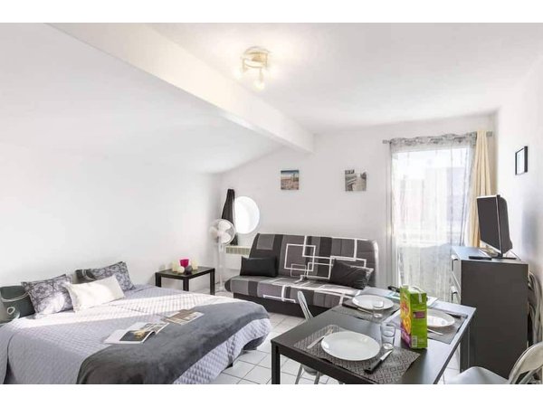 Holiday home in Landes from £39 per night