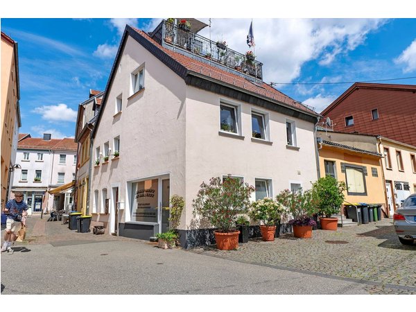 Holiday apartment in Sankt Wendel from £36 per night