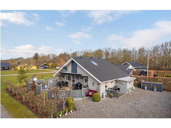 Holiday home in Hemmet from £47 per night