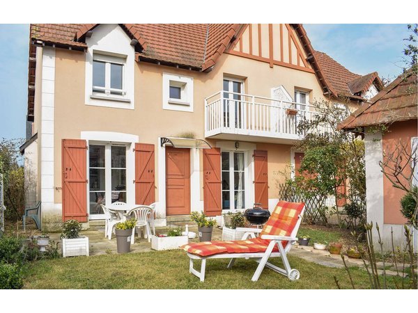 Holiday home in Calvados from £55 per night