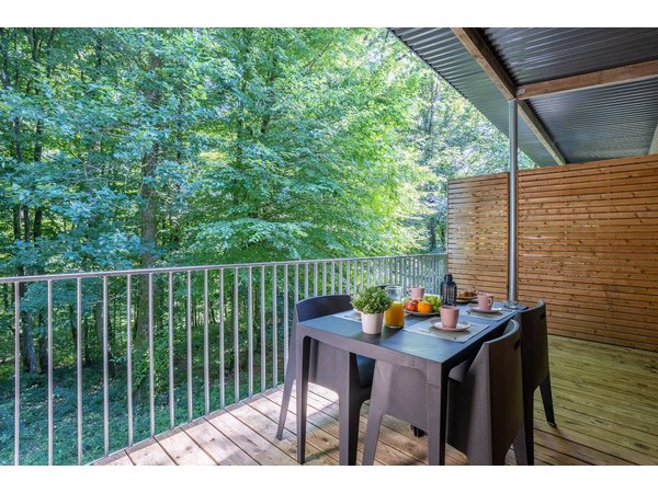 Holiday home in Eppe-Sauvage from £47 per night
