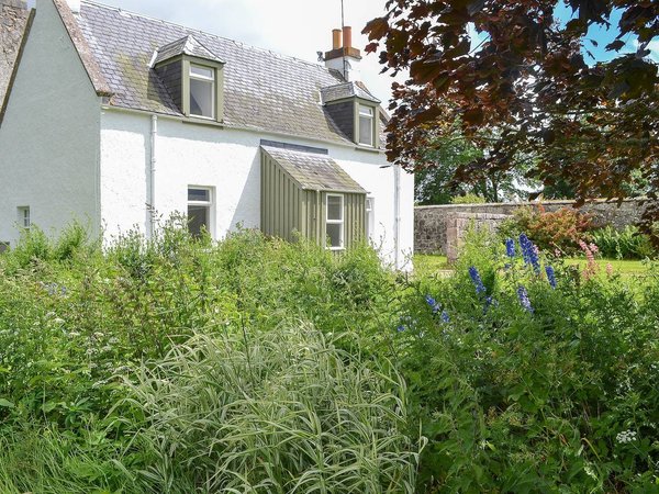 Holiday home in Highlands from £64 per night