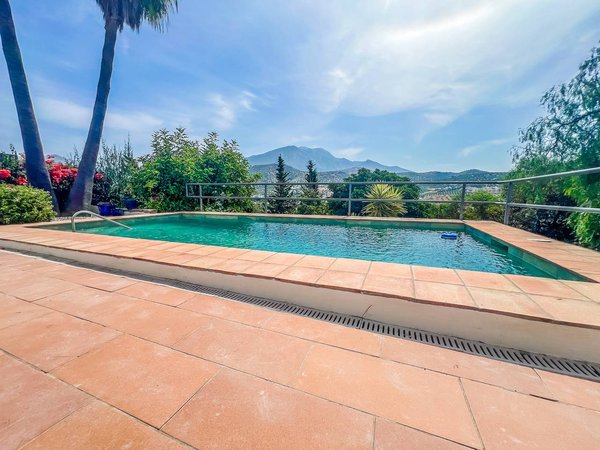 Holiday home in Viñuela from £177 per night