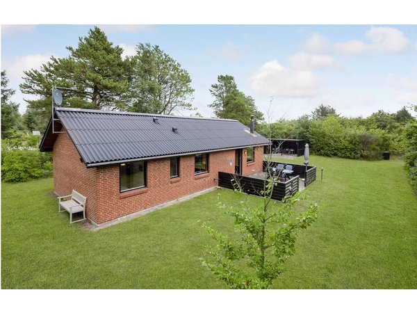 Holiday home in Hemmet from £36 per night