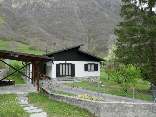 Holiday home in Blenio from £122 per night