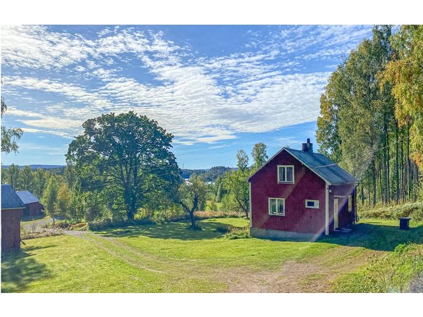 Holiday home in Årjäng region from £43 per night