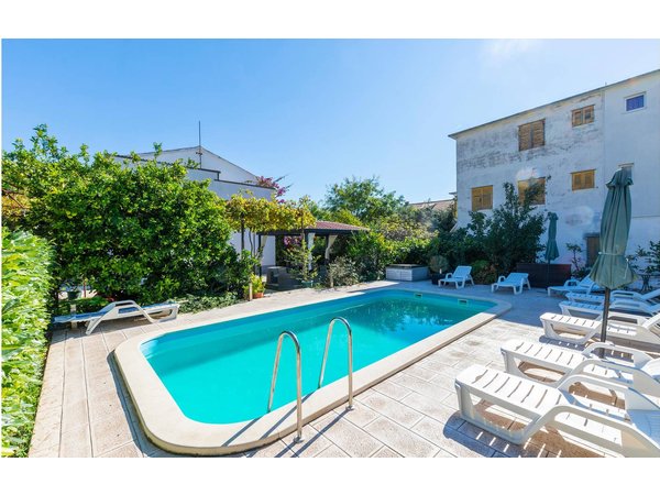 Holiday apartment in Kaštela from £41 per night