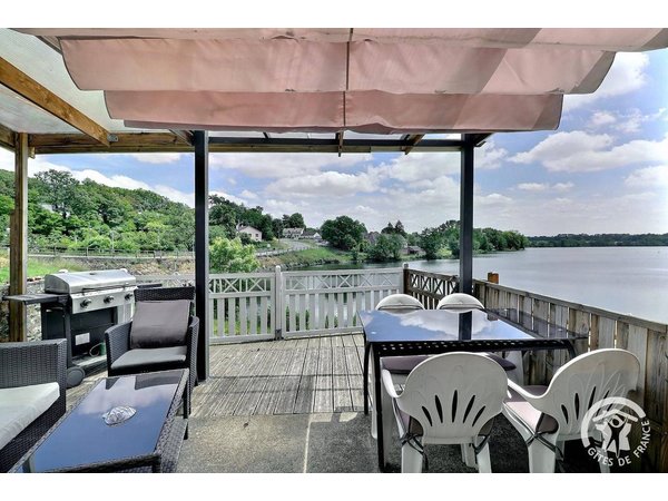 Holiday home in Redon region from £57 per night