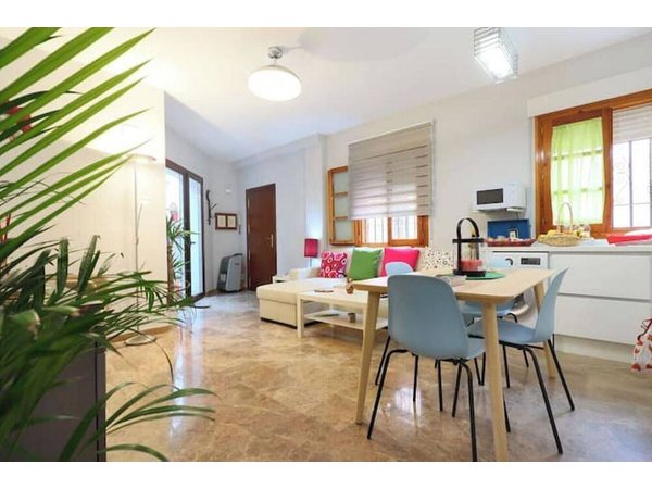 Holiday apartment in Cordoba from £143 per night
