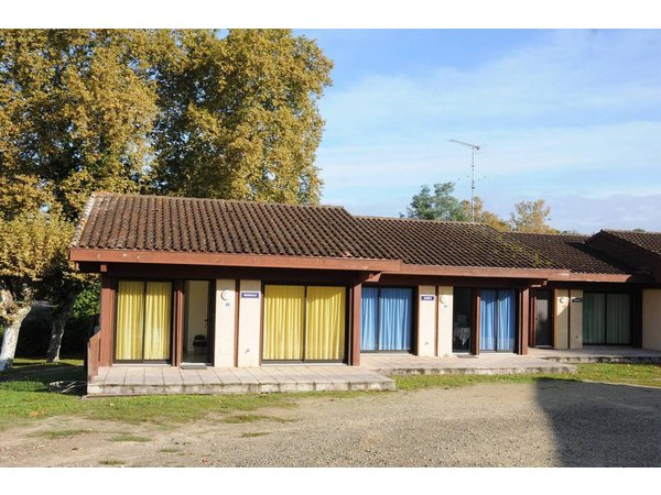 Holiday home in Landes from £43 per night