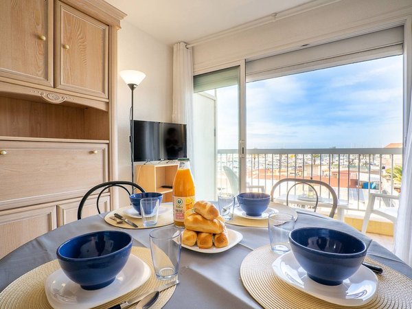 Holiday apartment in Saint-Cyprien from £44 per night
