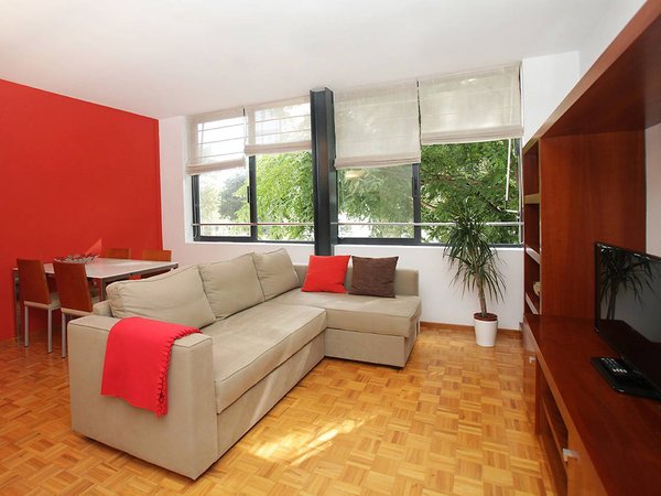 Holiday apartment in Barcelona from £189 per night