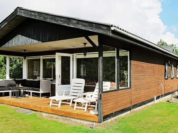 Holiday home in Hou from £48 per night