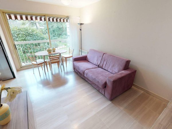 Holiday apartment in Menton from £53 per night