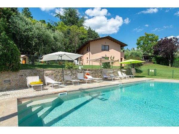 Holiday home in Umbertide from £186 per night