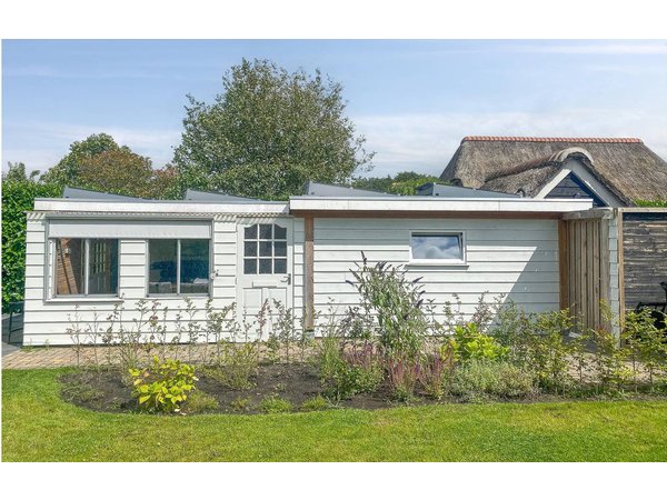 Holiday home in Hoogeveen Municipality from £42 per night