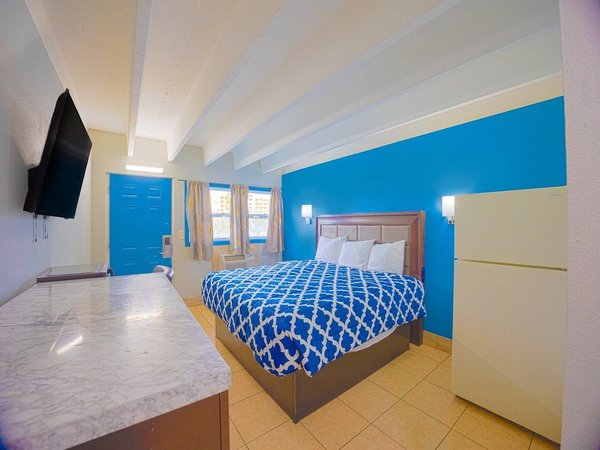 Holiday apartment in Space Coast from £130 per night