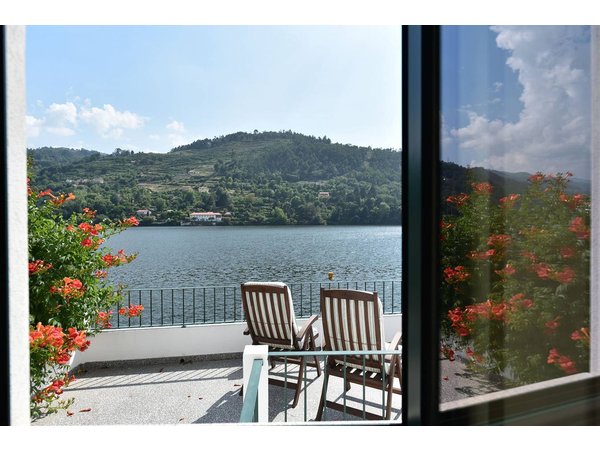 Holiday home in Baião from £219 per night