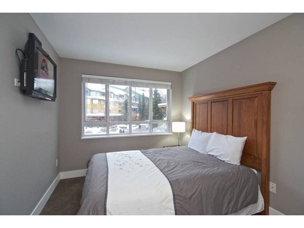Holiday apartment in Whistler from £194 per night
