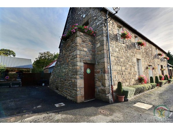 Holiday home in Ille-et-Vilaine from £40 per night