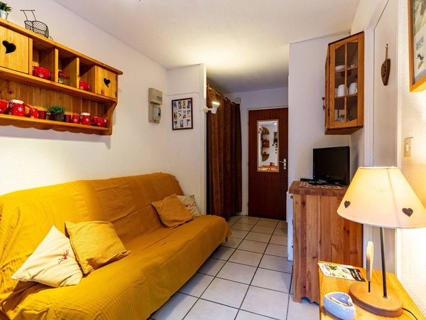 Holiday apartment in Rhone-Alps from £44 per night