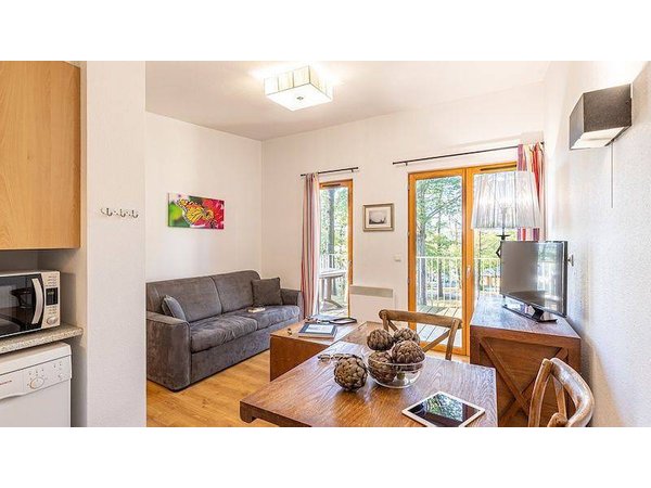 Holiday apartment in Eppe-Sauvage from £36 per night