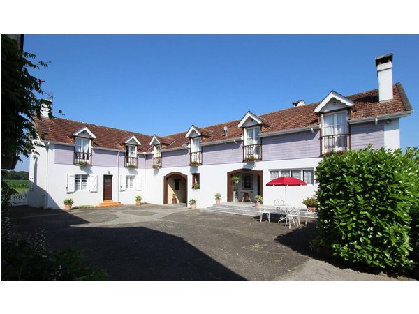 Holiday home in Béarn from £53 per night