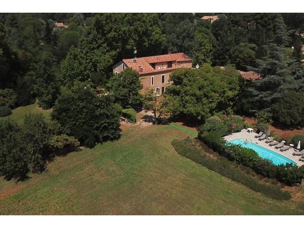 Holiday home in Vaucluse from £418 per night