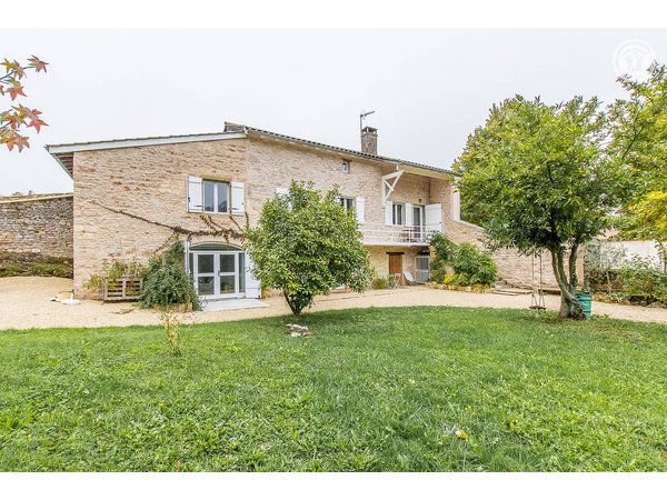 Holiday home in Bourgogne from £56 per night