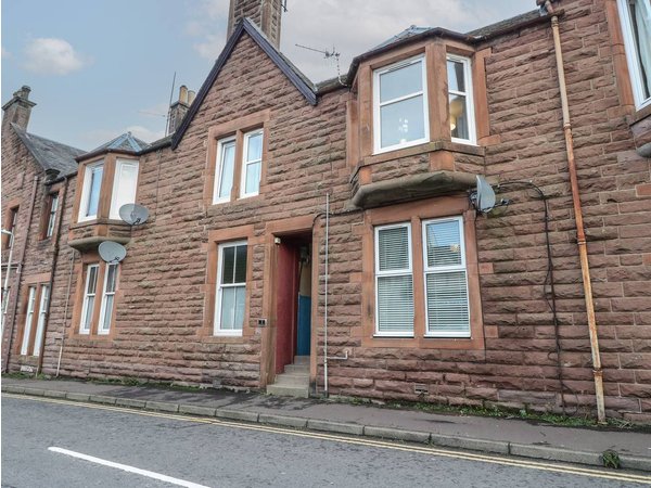 Holiday apartment in Crieff from £76 per night