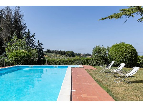 Holiday home in Chianti from £94 per night