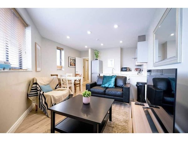 Holiday apartment in Belfast from £84 per night