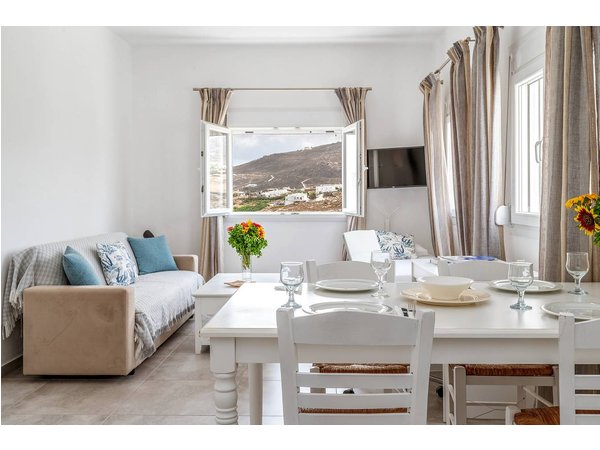 Holiday home in Mykonos from £102 per night