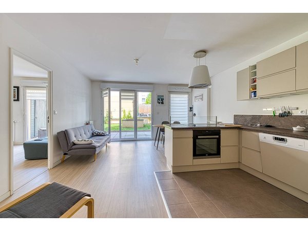 Holiday apartment in Épinay-sur-Seine from £84 per night