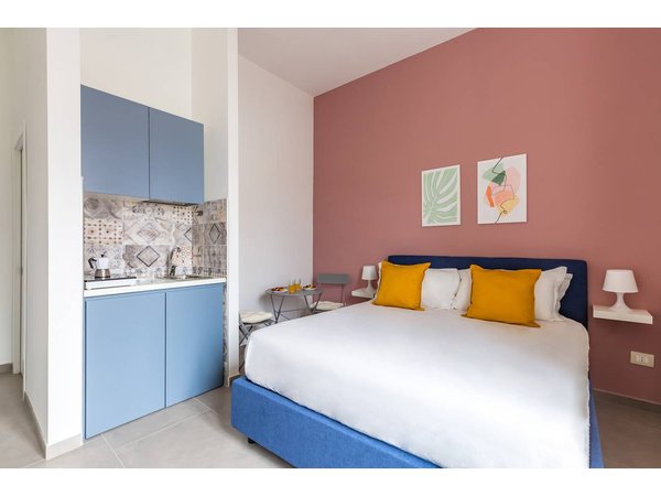 Holiday apartment in Naples from £80 per night