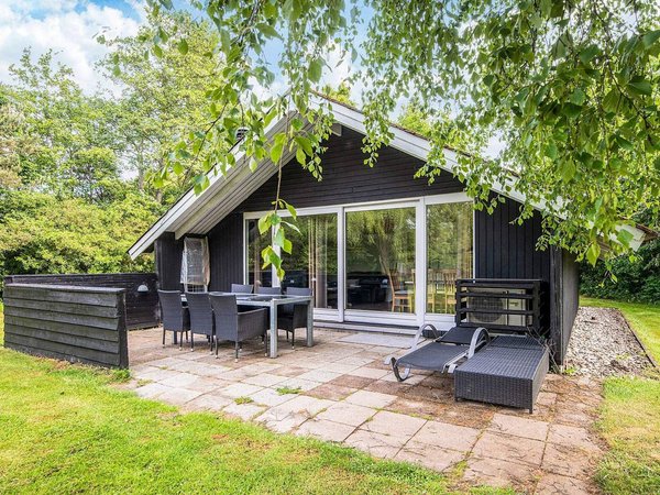 Holiday home in Hemmet from £35 per night