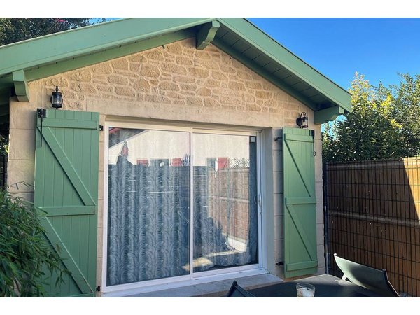 Holiday home in Dax from £59 per night