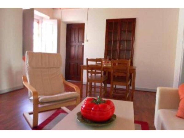 Holiday apartment in Oeste from £31 per night