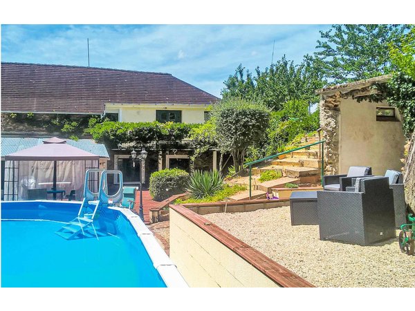 Holiday apartment in Dordogne from £23 per night