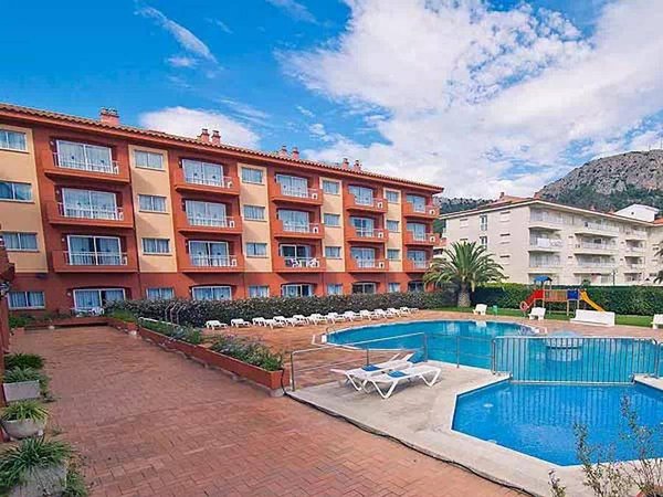 Camping in Estartit from £57 per night