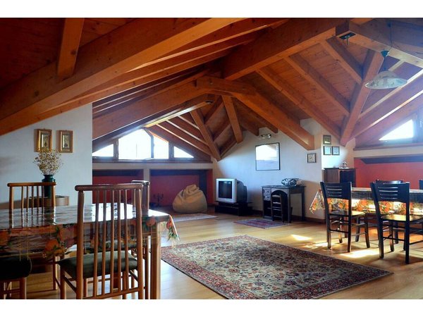 Holiday home in Lago Maggiore from £77 per night