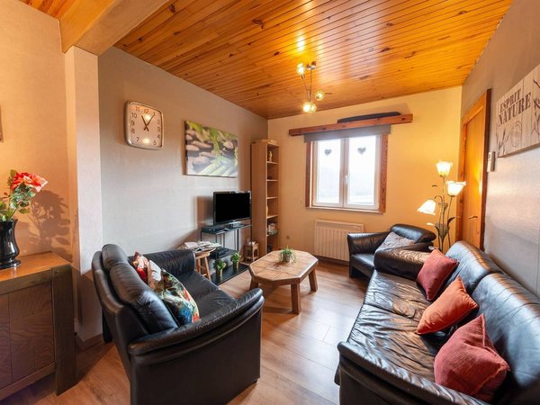 Holiday home in Érezée from £54 per night