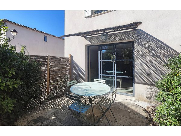 Holiday home in Aude from £25 per night