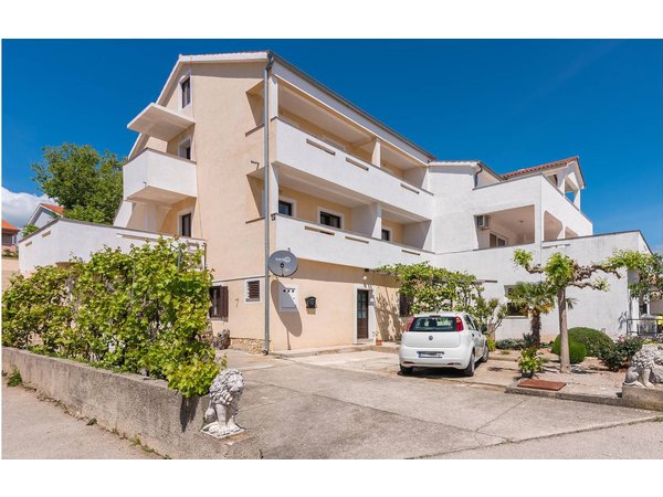 Holiday apartment in Krk from £25 per night